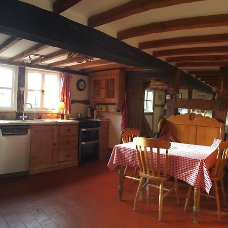 Yew Tree Cottage Leominster Bagian luar foto