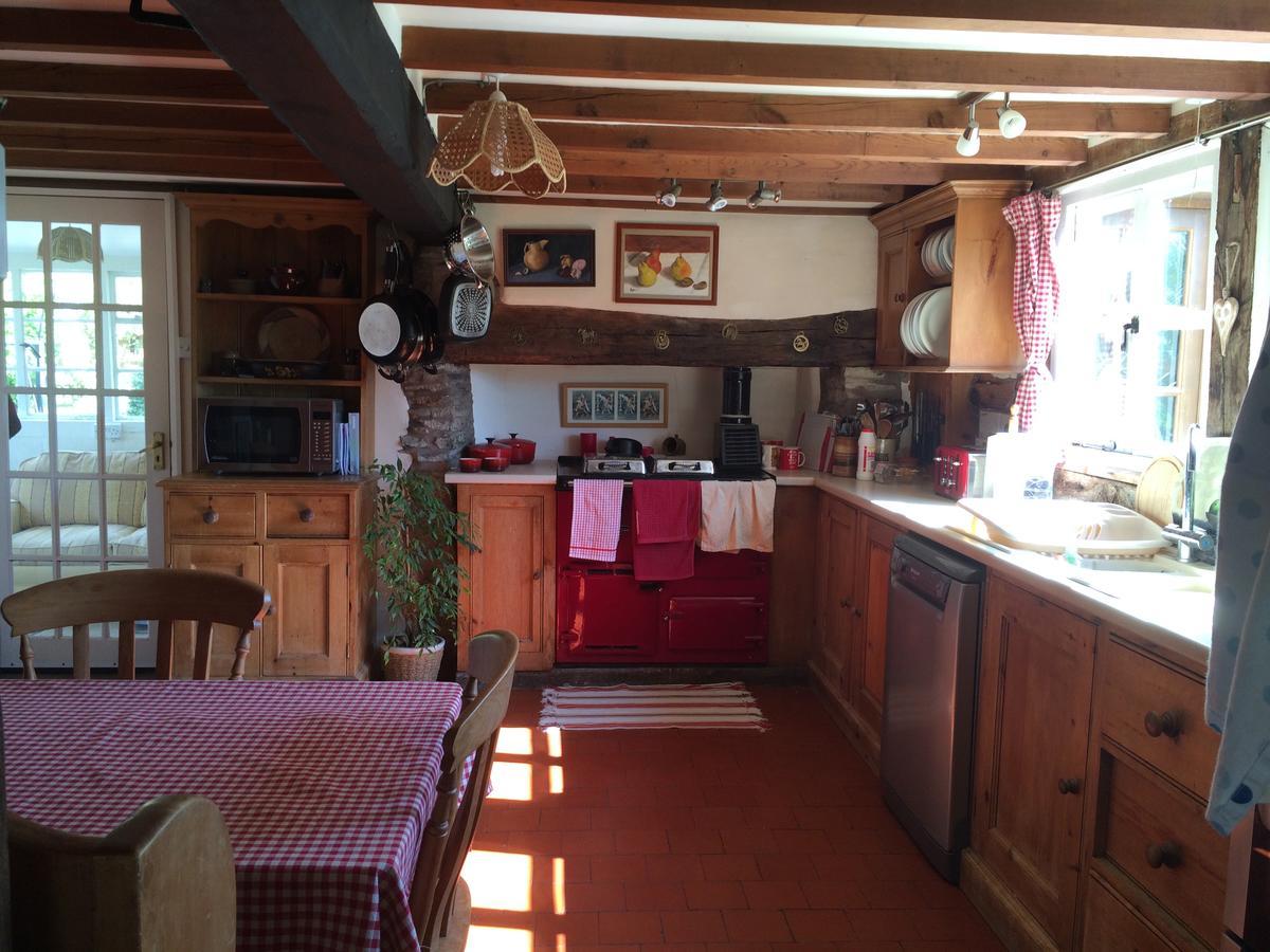 Yew Tree Cottage Leominster Bagian luar foto